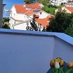 Guest house Riviera And