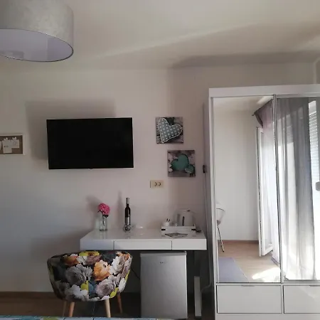 Gasthof Riviera And 4*