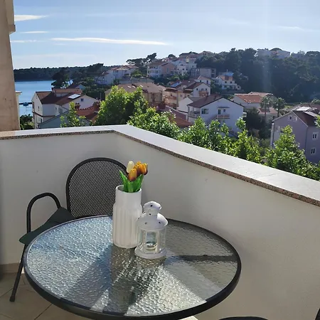 Vendégház Riviera And Palit