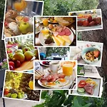 Riviera And Guest house 4*