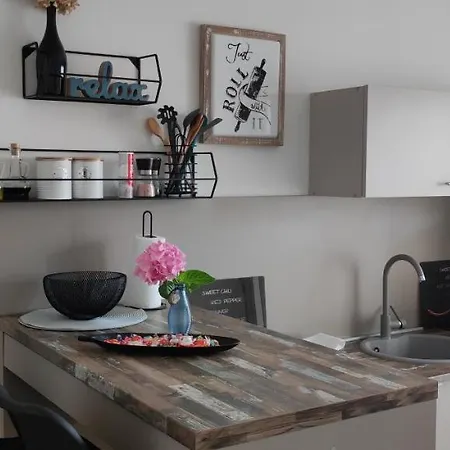 Riviera And 4* Palit