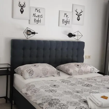 Riviera And Gasthuis Palit